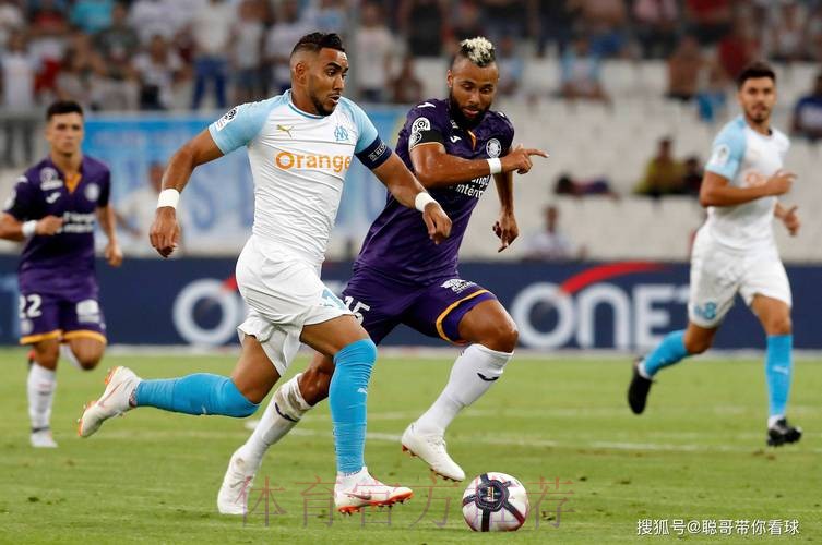 西甲:主场出击遇强愈强 华历简奴蓄细抢分 西甲:主场出击遇强愈强 华历简奴蓄细抢分